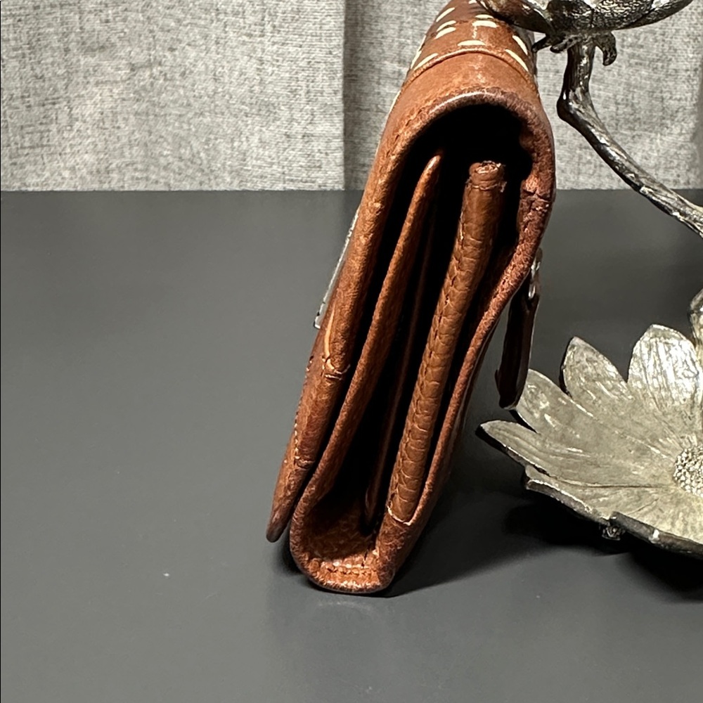 Brighton Wallet - Picture 6 of 11